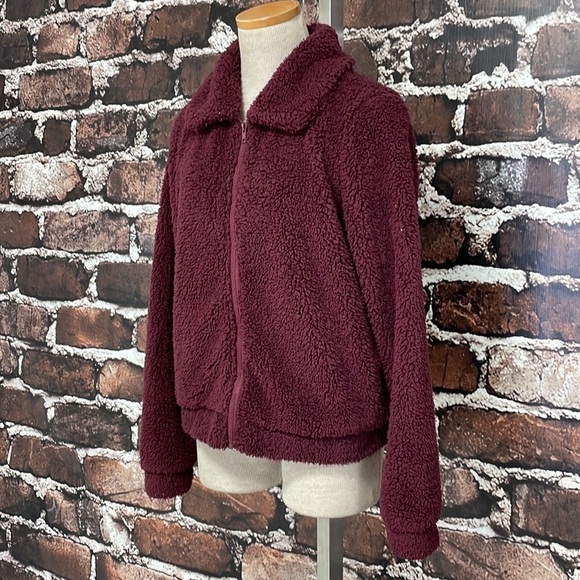 Z Supply NWT Sherpa Fleece Full Zip Jacket Coat Maroon Size Small Sweatshirt - Picture 7 of 14